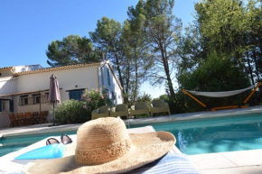 La Bastide Blanche Magnifique villa 5 étoiles 5 chambres et piscine privée sur 6500 m VAR
